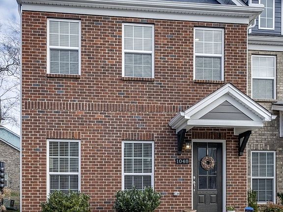 2nd image of 1048 Emery Bay Cir