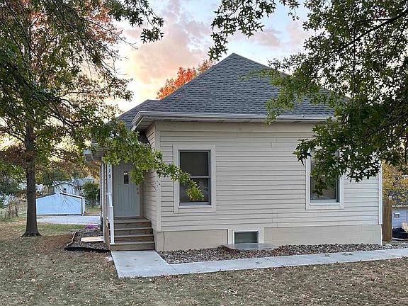 2nd image of 719 N 12th St