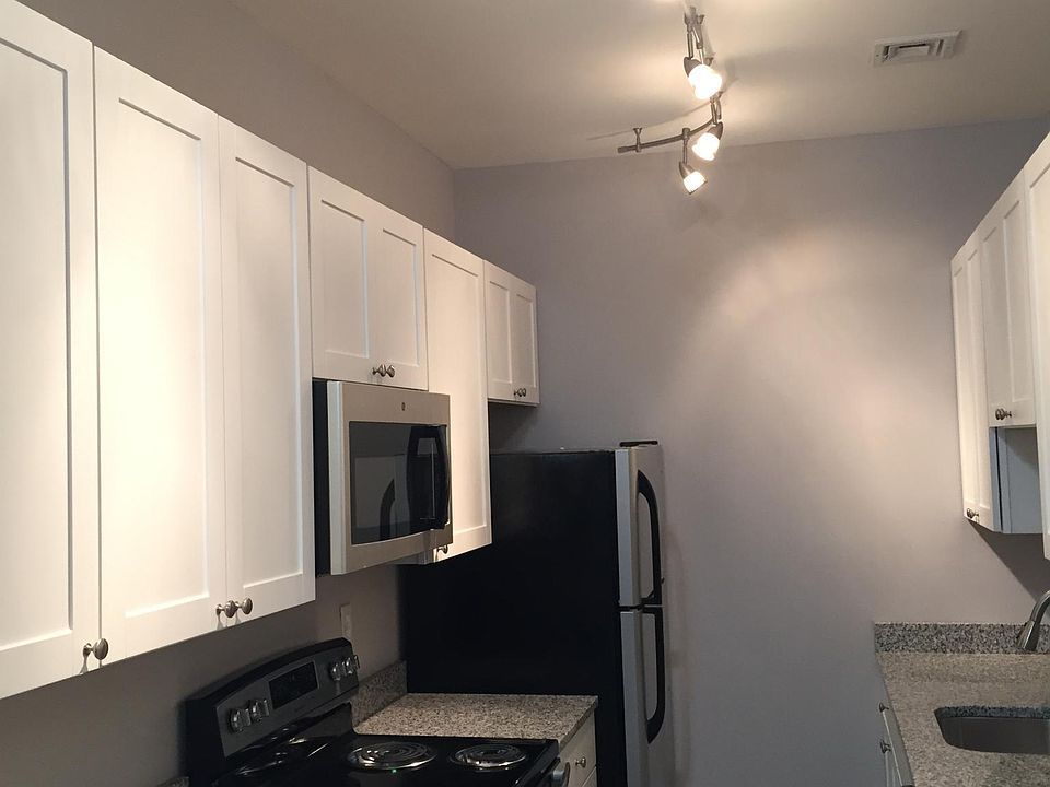 36 Abbott Street 36 Abbott St Worcester MA Zillow