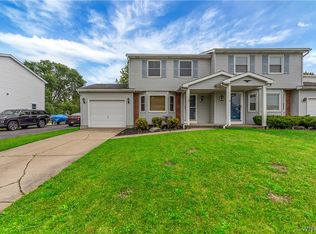 4181 Victorian Dr, Hamburg, NY 14075