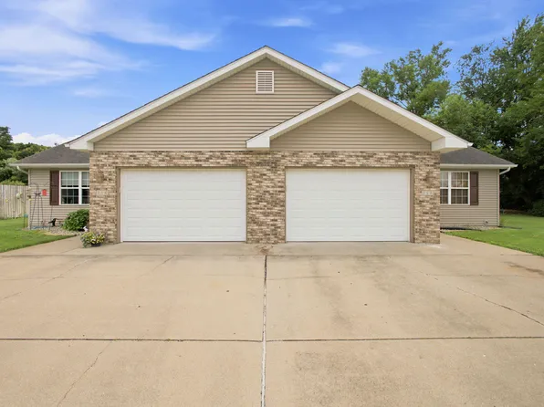 716-718 7th St SW, Demotte, IN 46310