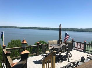 1195 Sandpiper Pt, Counce, TN 38326