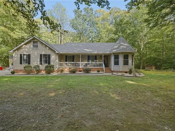 1353 Manning Rd, Suffolk, VA 23434