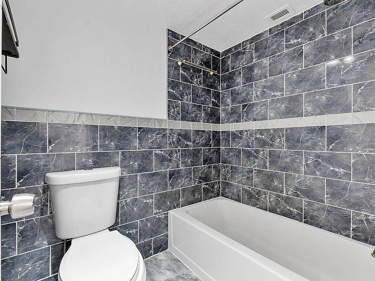 6260 S Falls Circle Dr #110 — Photo 13