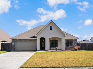 17482 Soaring Flight Dr, Prairieville, LA 70769