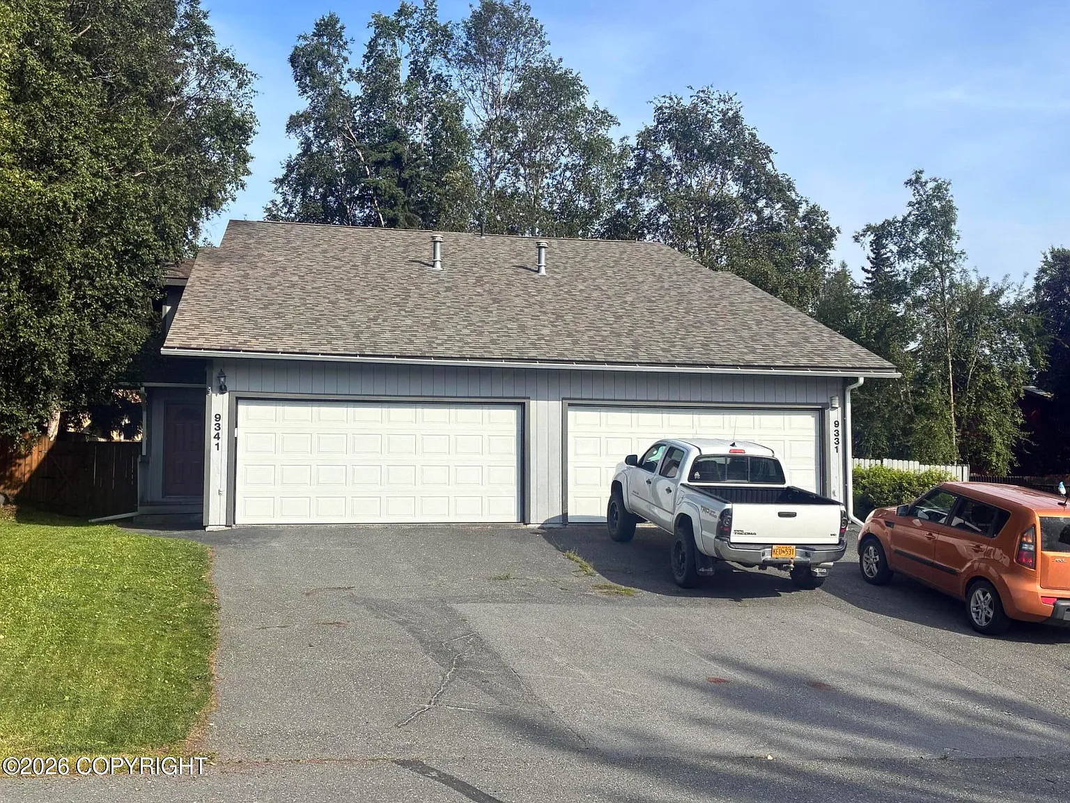 2 bed, 1.5 bath, 1141 sqft, $2,400 — Photo 2