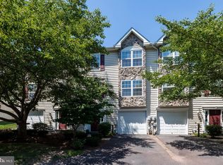 1031 Square Dr, Phoenixville, PA 19460