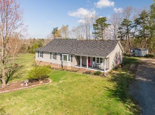 171 Pulliam Dr, Winston Salem, NC 27107