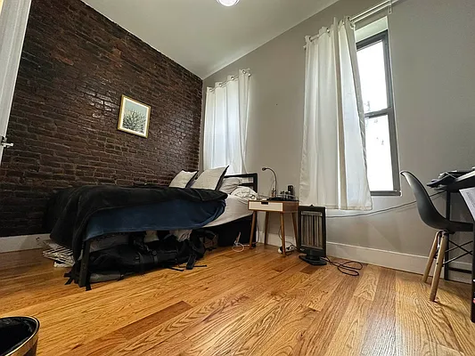 Rented by Doorway NYC, LLC | media 17