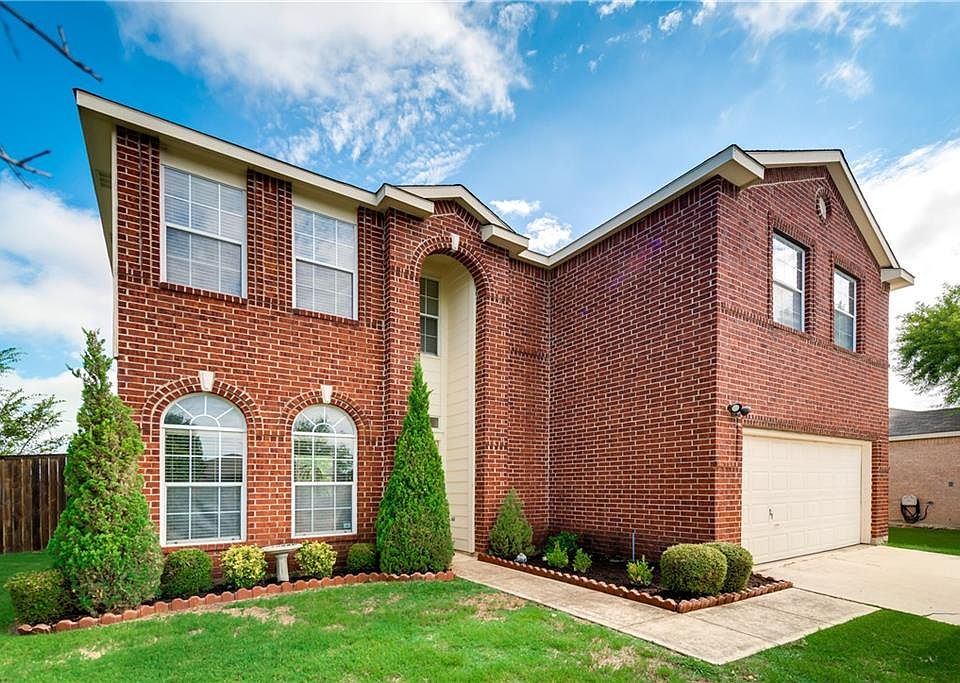 1st image of 2001 Bayberry Dr