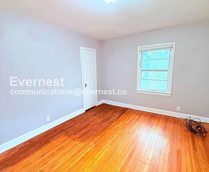 20129 Stratford Rd #2 — Photo 16