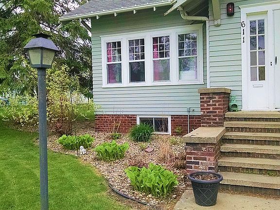5th image of 611 N Kniss Ave