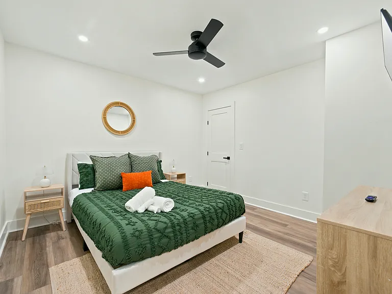 582 Hamilton E Holmes Dr NW — Photo 23