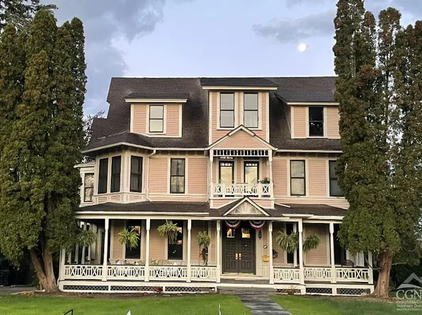 25 Prospect Avenue, Catskill, NY 12414