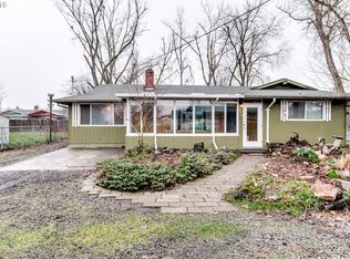 462 35th St, Springfield, OR 97478