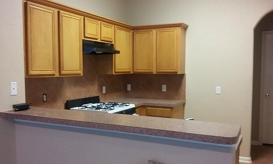2nd image of 811 Forest Hillside Ln