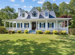 189 Starbridge Rd, Murrayville, GA 30564