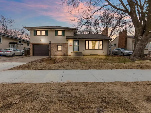 1479 Winthrop St N, Saint Paul, MN 55119