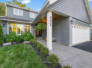 552 Brock Ct, Milton, ON L9T3B2