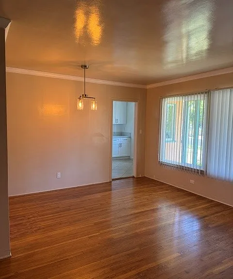 2519 N Lincoln St — Photo 12
