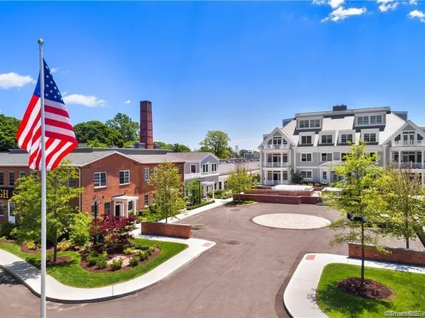 66 High St #54, Guilford, CT 06437