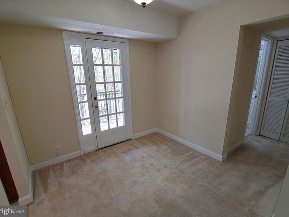 5th image of 2960 S Columbus St #3258