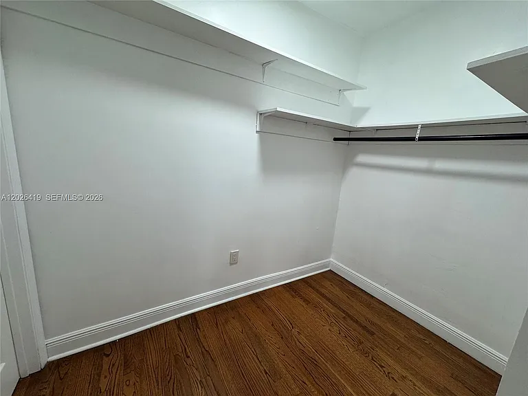 177 NE 50th St #4 — Photo 7