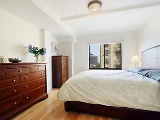 Sold by Corcoran | media 25