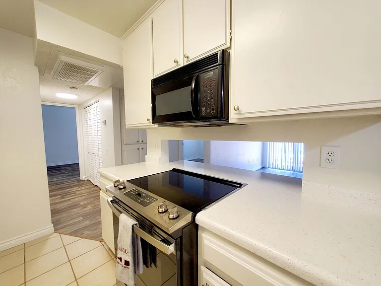 Evergreen Villas — Photo 6
