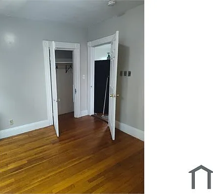 900 Western Ave #1 — Photo 1