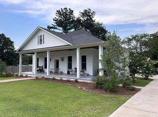 386 1st St, Flora, MS 39071