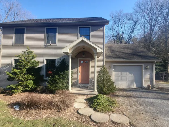 2221 Route 880 Hwy, Jersey Shore, PA 17740