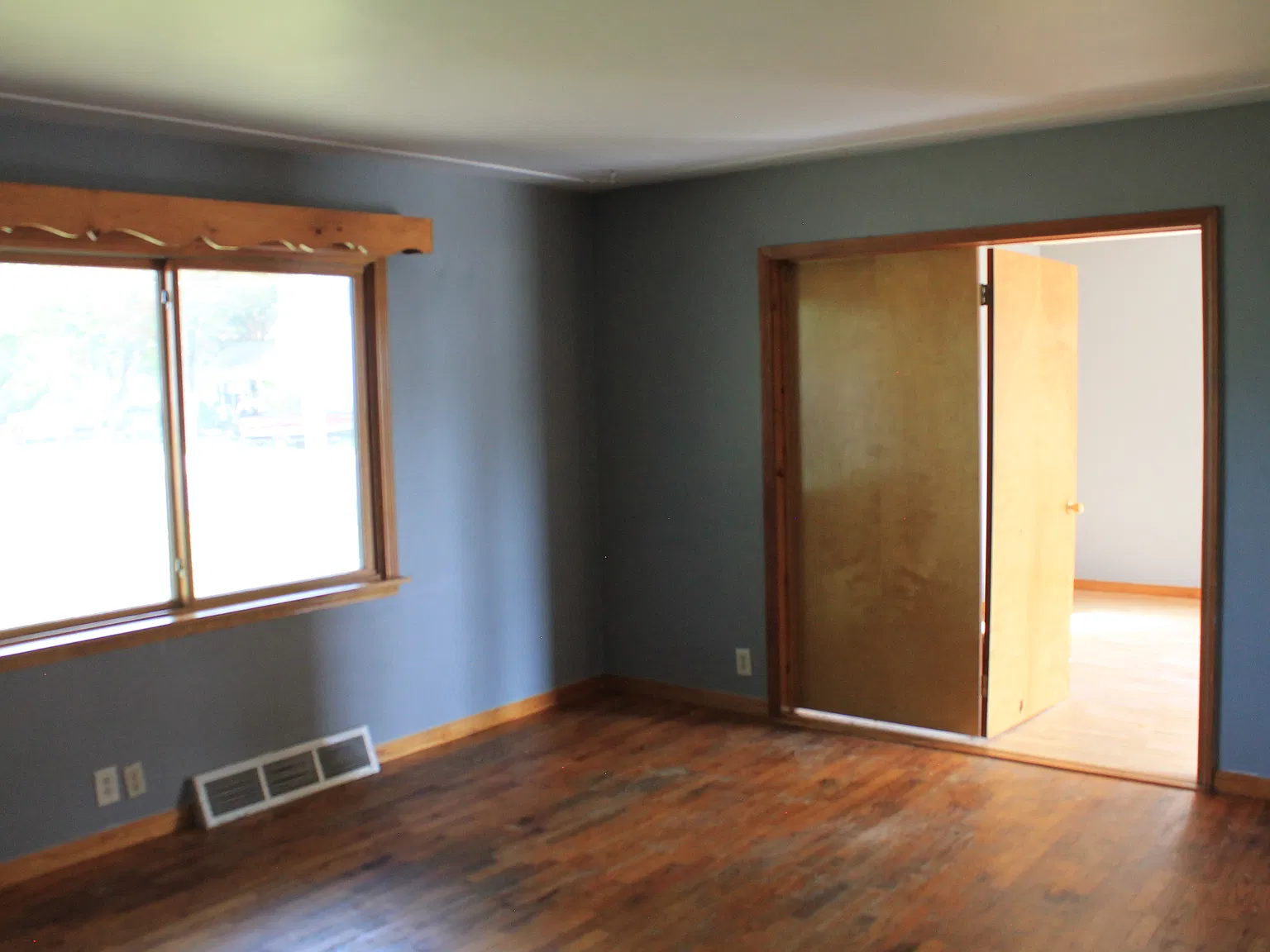 4 bed, 2000 sqft, $1,200 — Photo 4