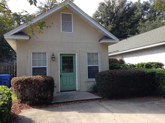 3rd image of 415 Atlantic Dr