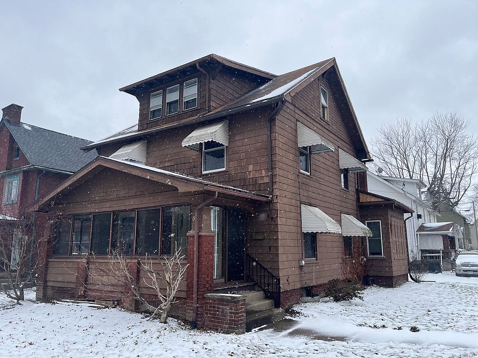 1st image of 1543 Yale Ave NW