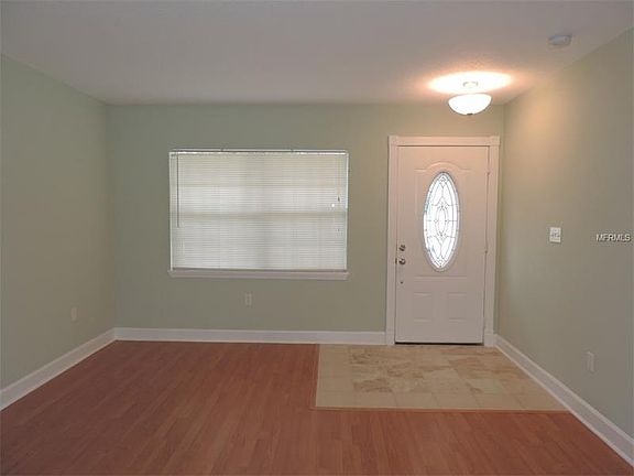 3rd image of 930 N Triplet Lake Dr