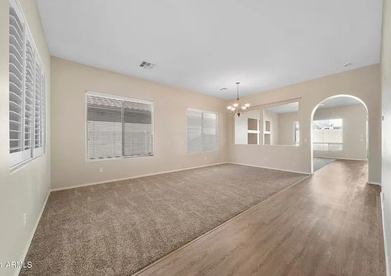3010 W Languid Ln — Photo 8