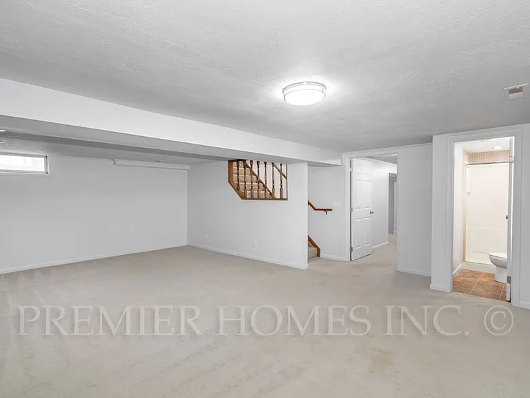 3812 Root Ave NE — Photo 17