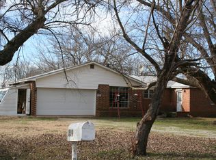 449 Price Rd, Lone Grove, OK 73443