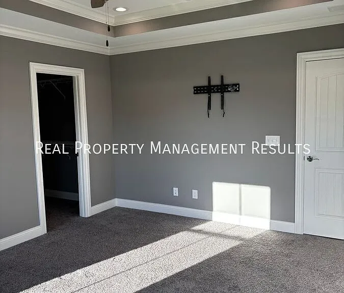 3410 Ralston Dr — Photo 11
