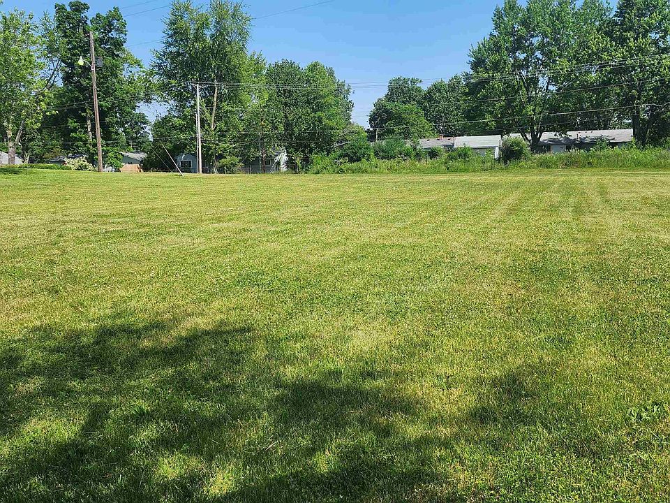 2nd image of 3329 Vantage View Dr