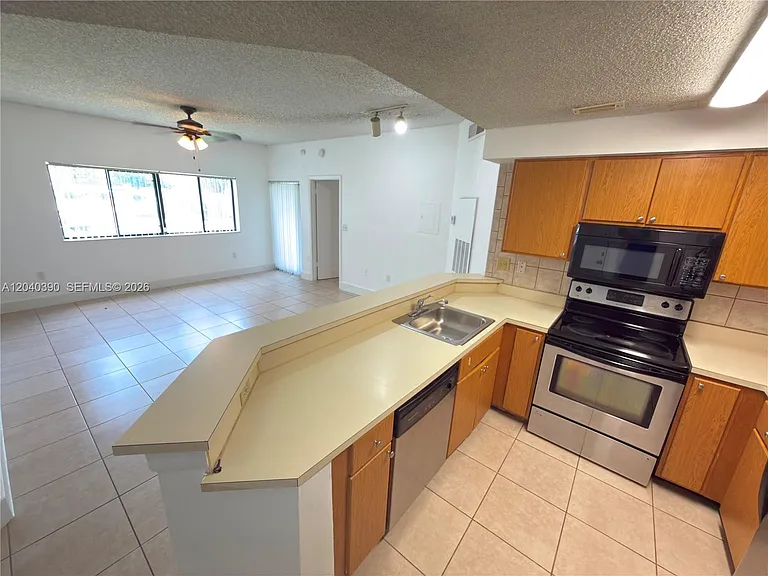 2550 SW 18th Ter #2201 — Photo 12