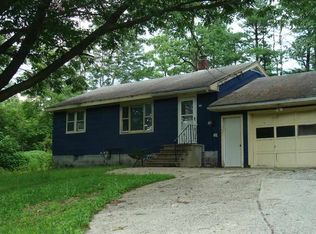 2212 Us Route 9w, Ravena, NY 12143