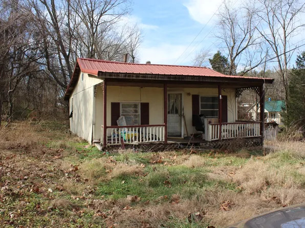 191 McMillian St, Erin, TN 37061