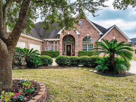 2nd image of 26315 Fieldhaven Ct
