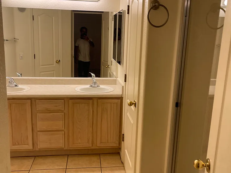 1542 N Placita Colonia De Oro — Photo 19