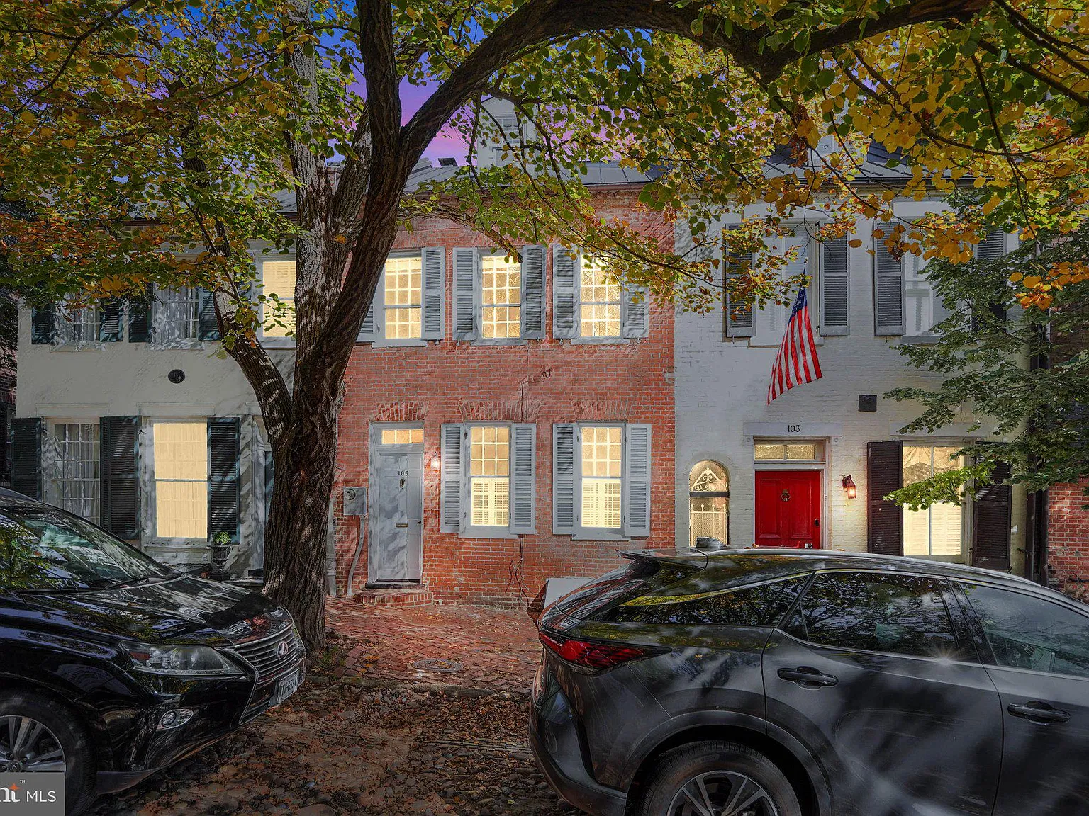 2 bed, 1.5 bath, 1670 sqft, $4,200 — Photo 2