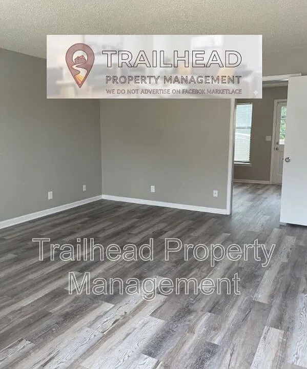 219 N Garrison Ave #10