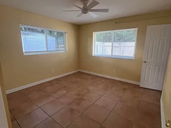 4052 Collin Dr, West Palm Beach, FL 33406