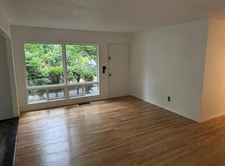 14638 SE Grant St, Portland, OR 97233